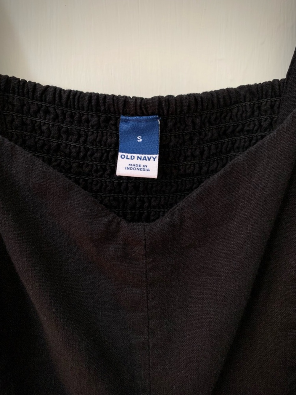 Old Navy black linen blend fit and flare midi dress - Picture 6 of 6